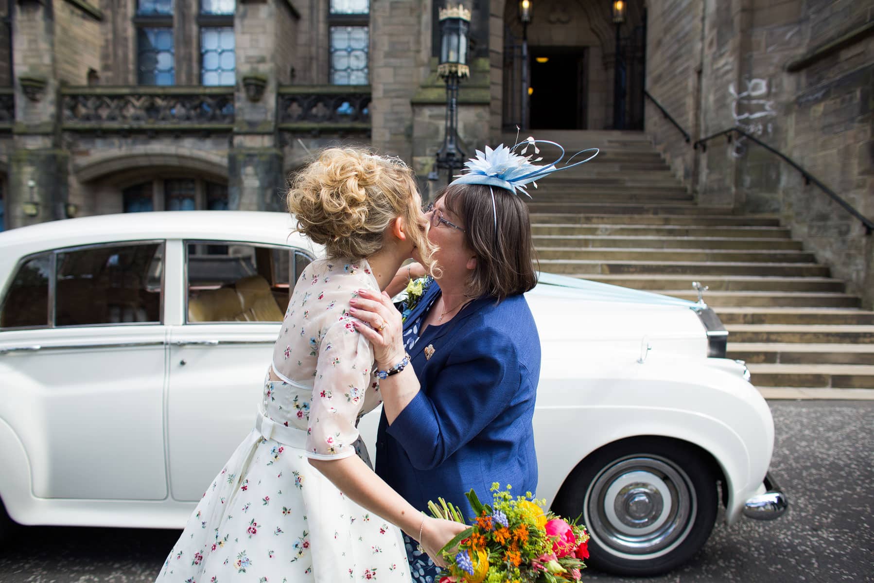 Mark_Carol_ Oran Mor Glasgow Uni Wedding Photographer (26)