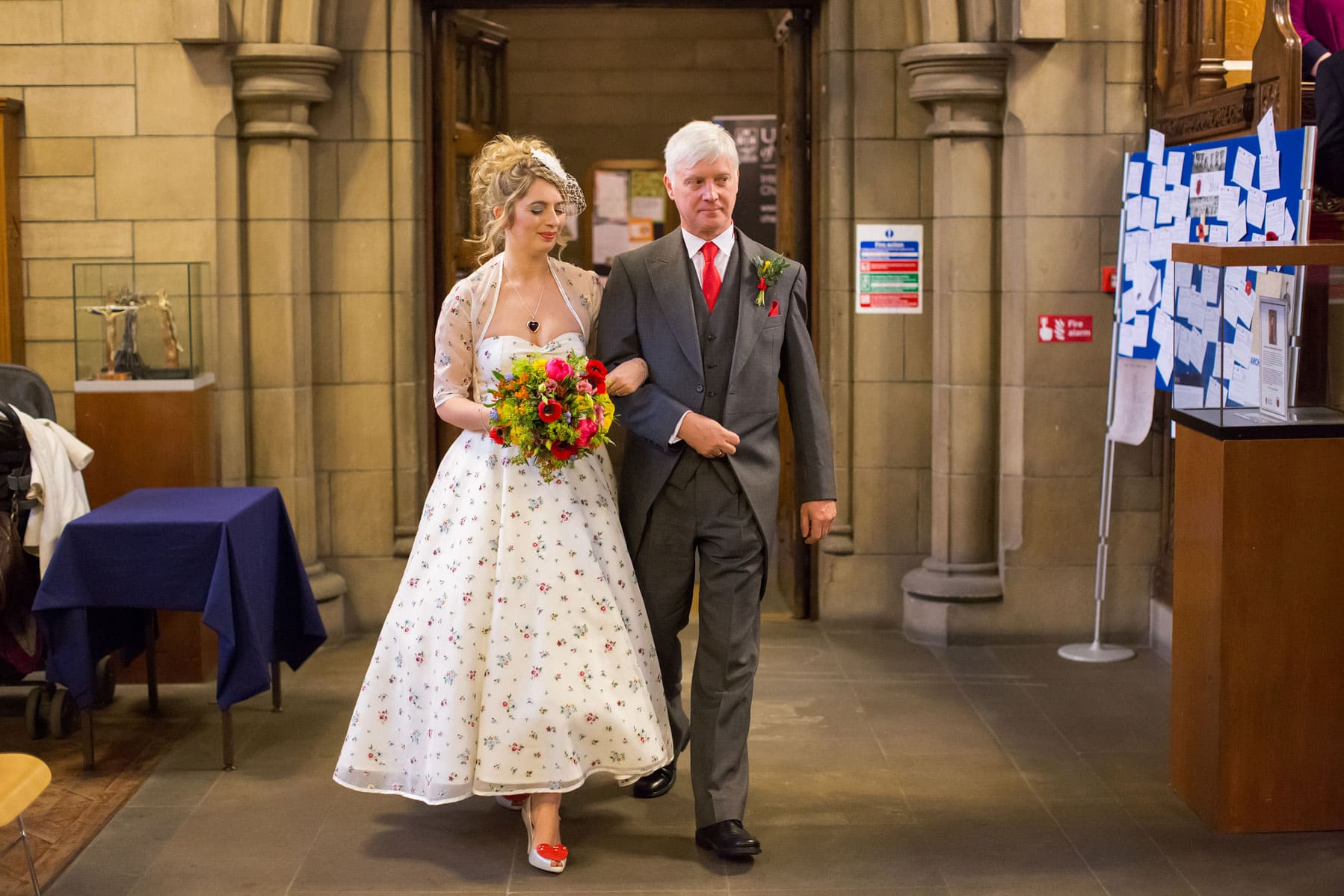 Mark_Carol_ Oran Mor Glasgow Uni Wedding Photographer (32)