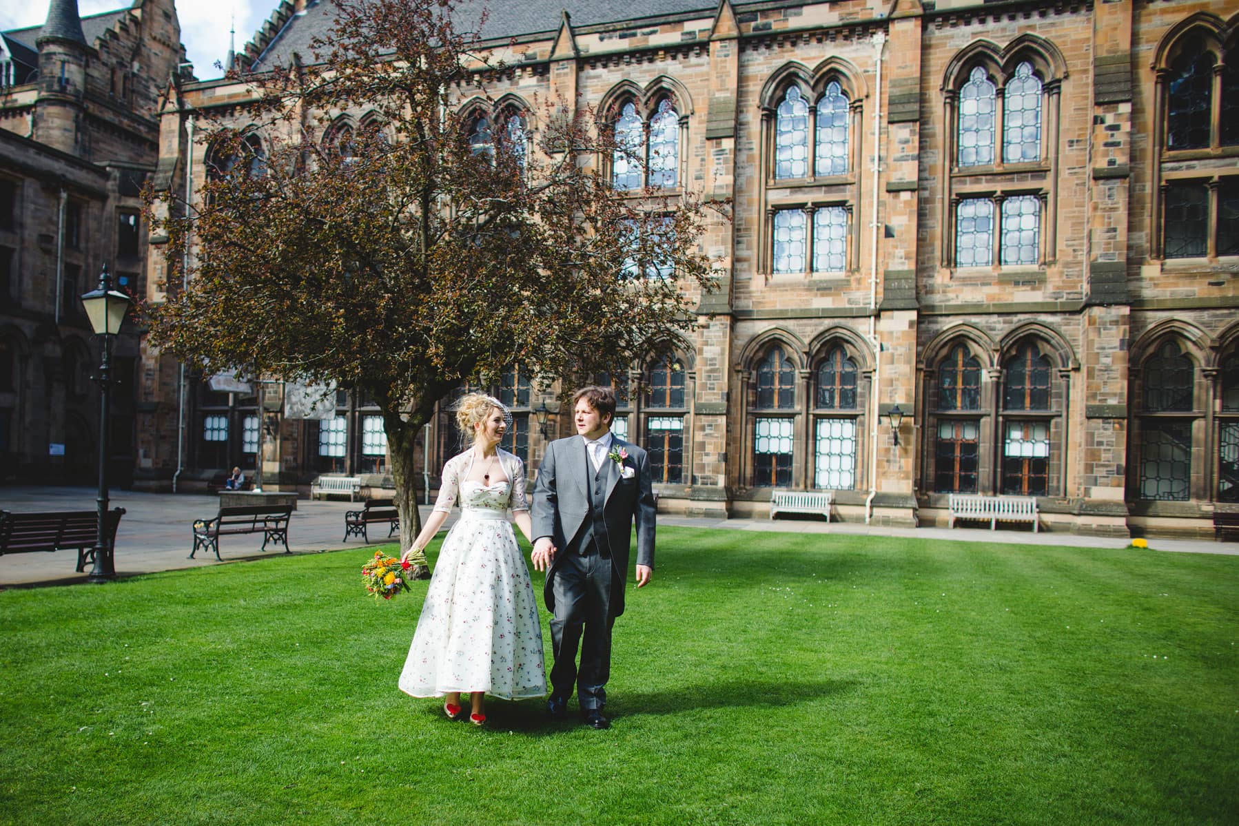 Mark_Carol_ Oran Mor Glasgow Uni Wedding Photographer (62)