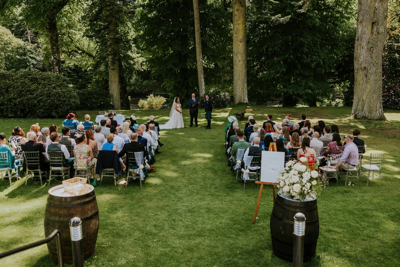 Dunkeld House outdoor wedding ceremony