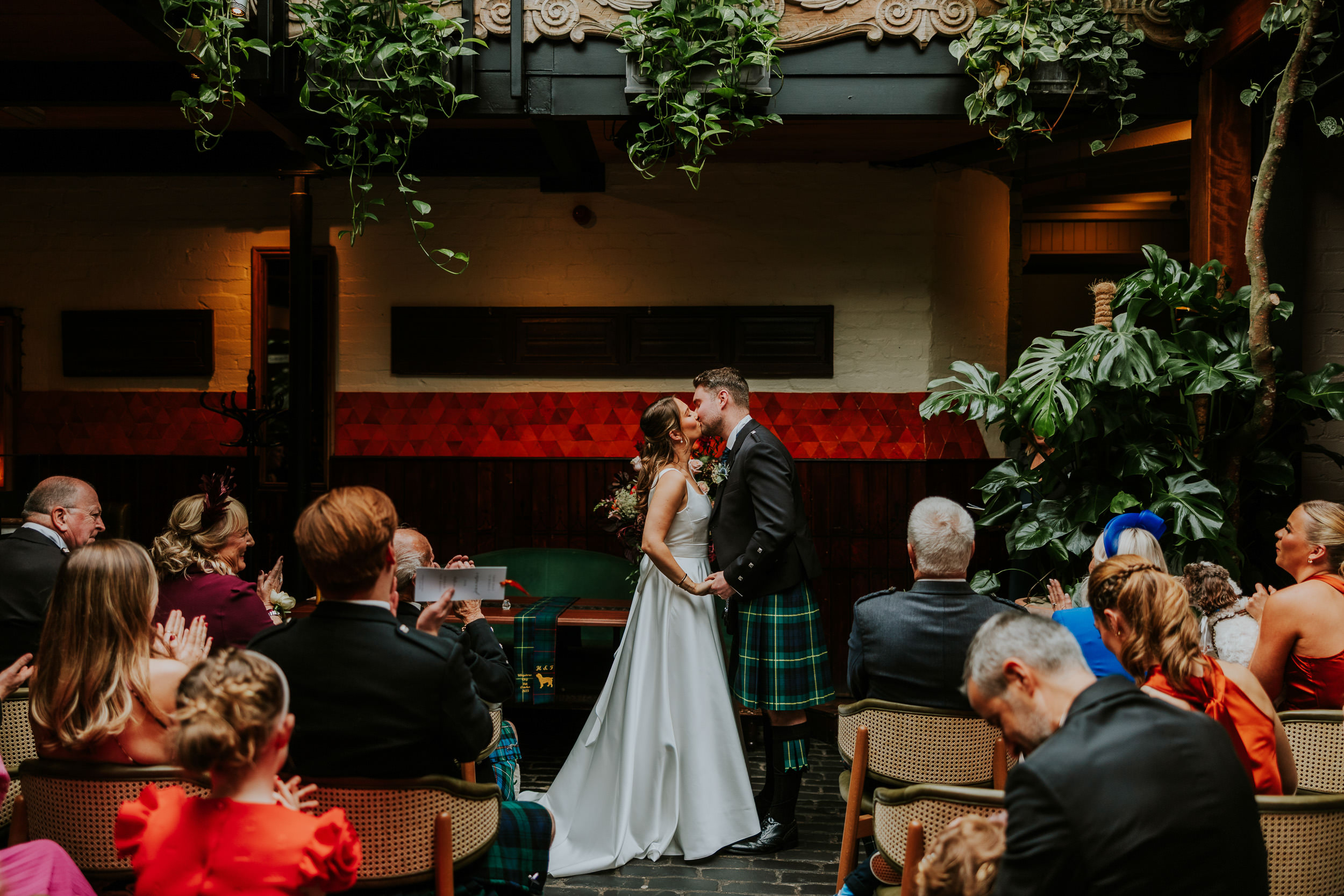 Ubiquitous chip wedding photos 116 ubiqutous chip wedding photos00031