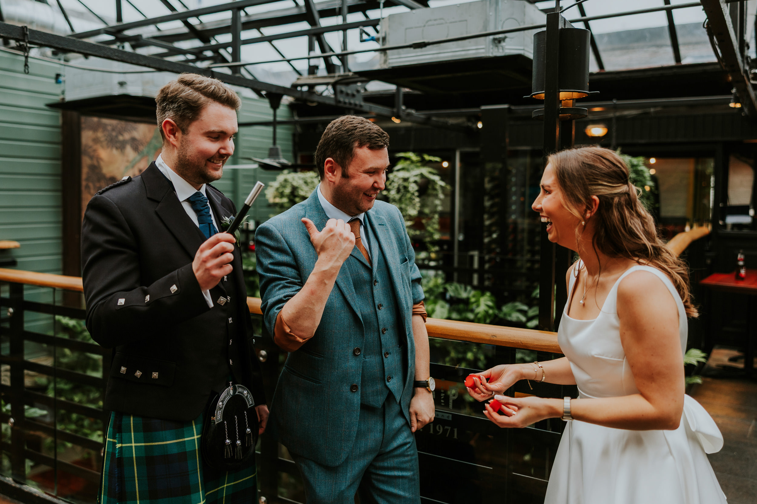 ubiqutous chip wedding photos00061