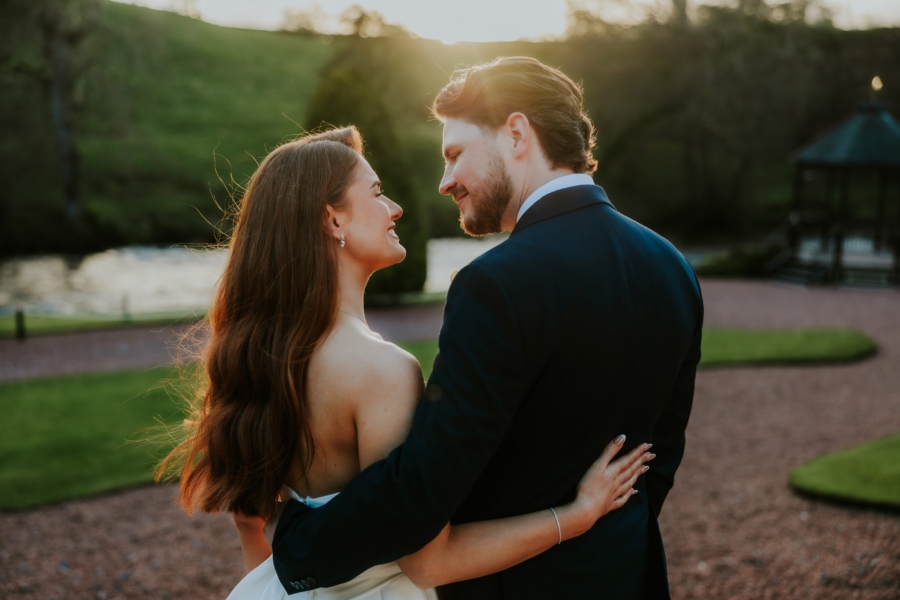 Bride and Groom outside Brig o Doon Hotel at sunset