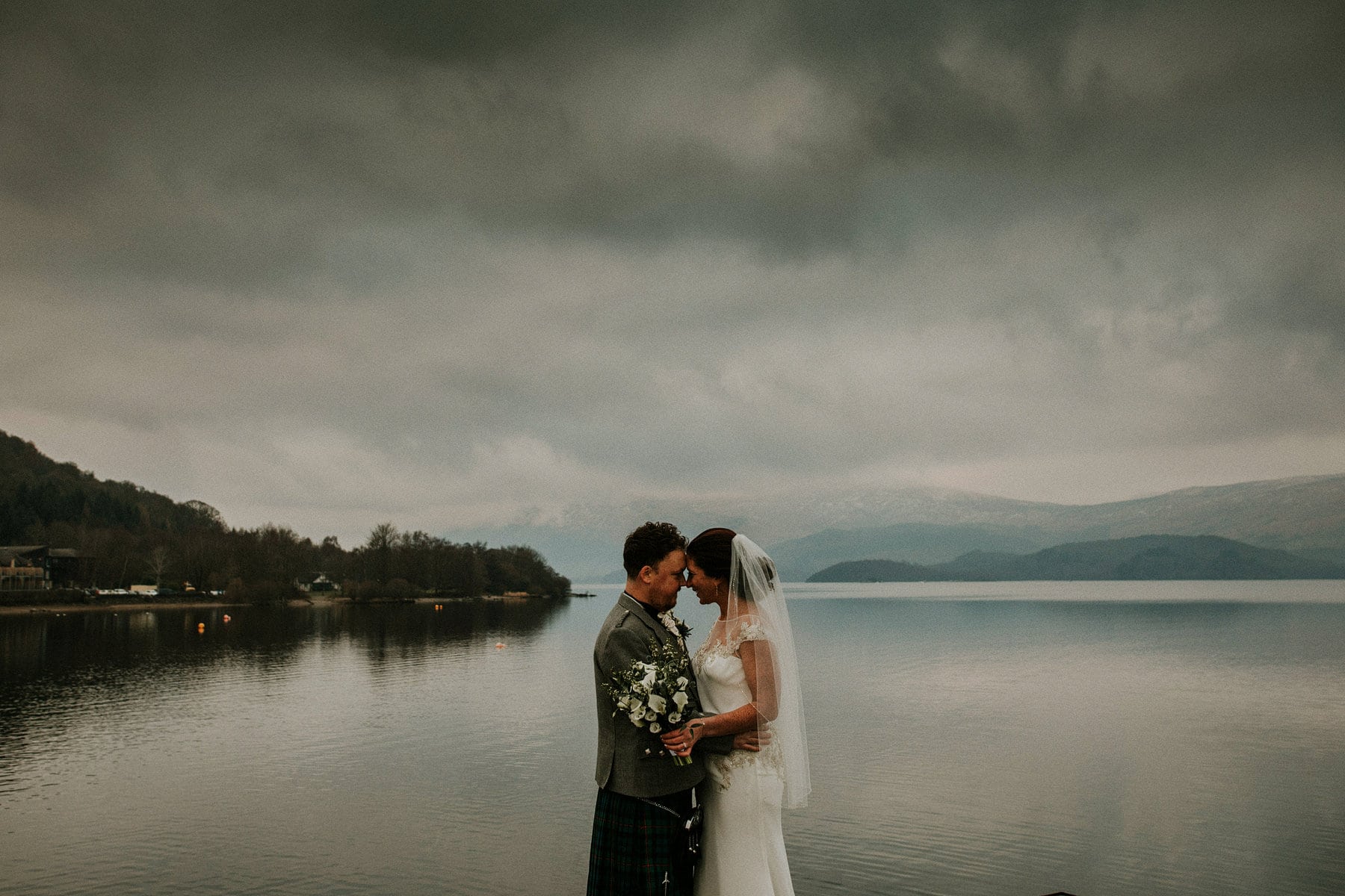 Lodge on Loch Lomond wedding photographer