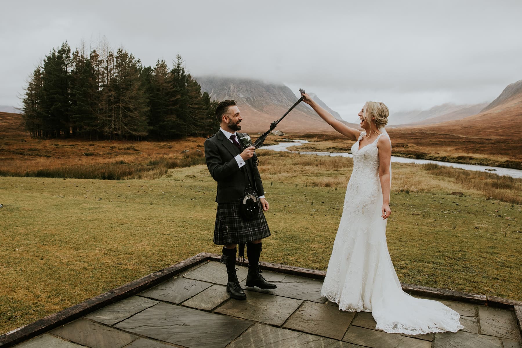 Tie the knot in Glencoe Scotland