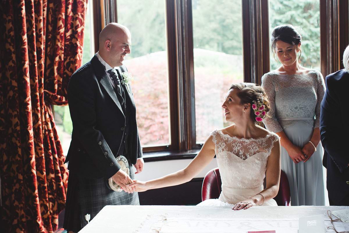 Brig o Doon wedding photographer John Johnston (37)