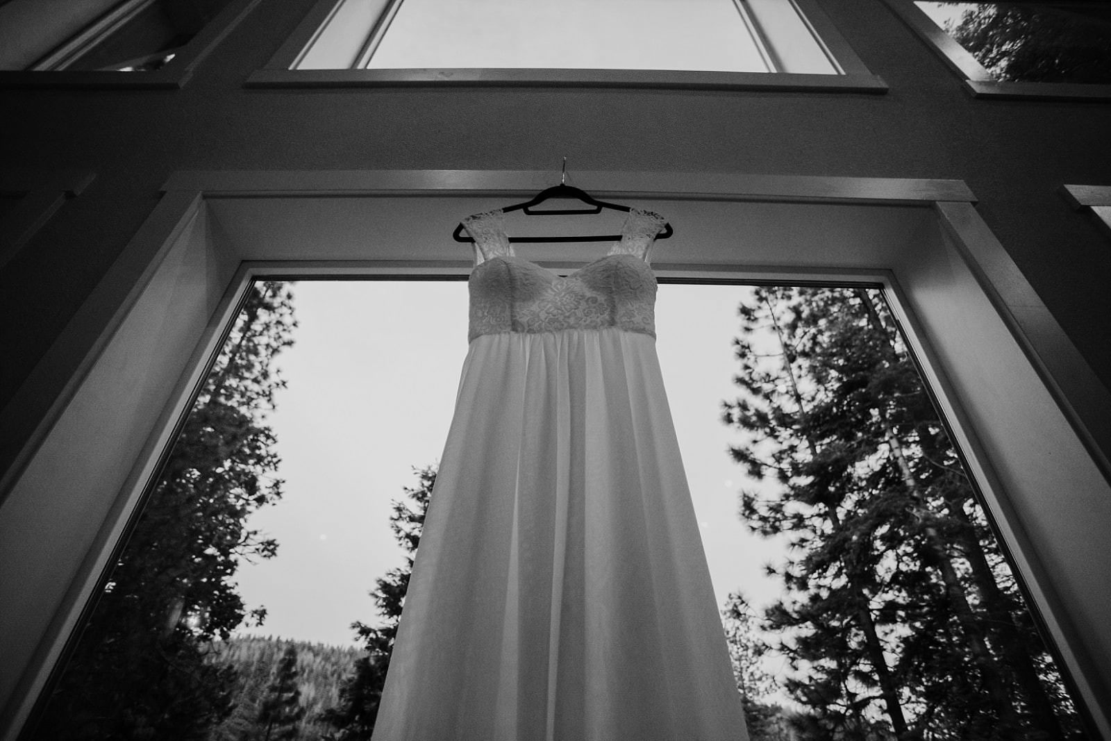 helen mike yosemite park wedding photos00017