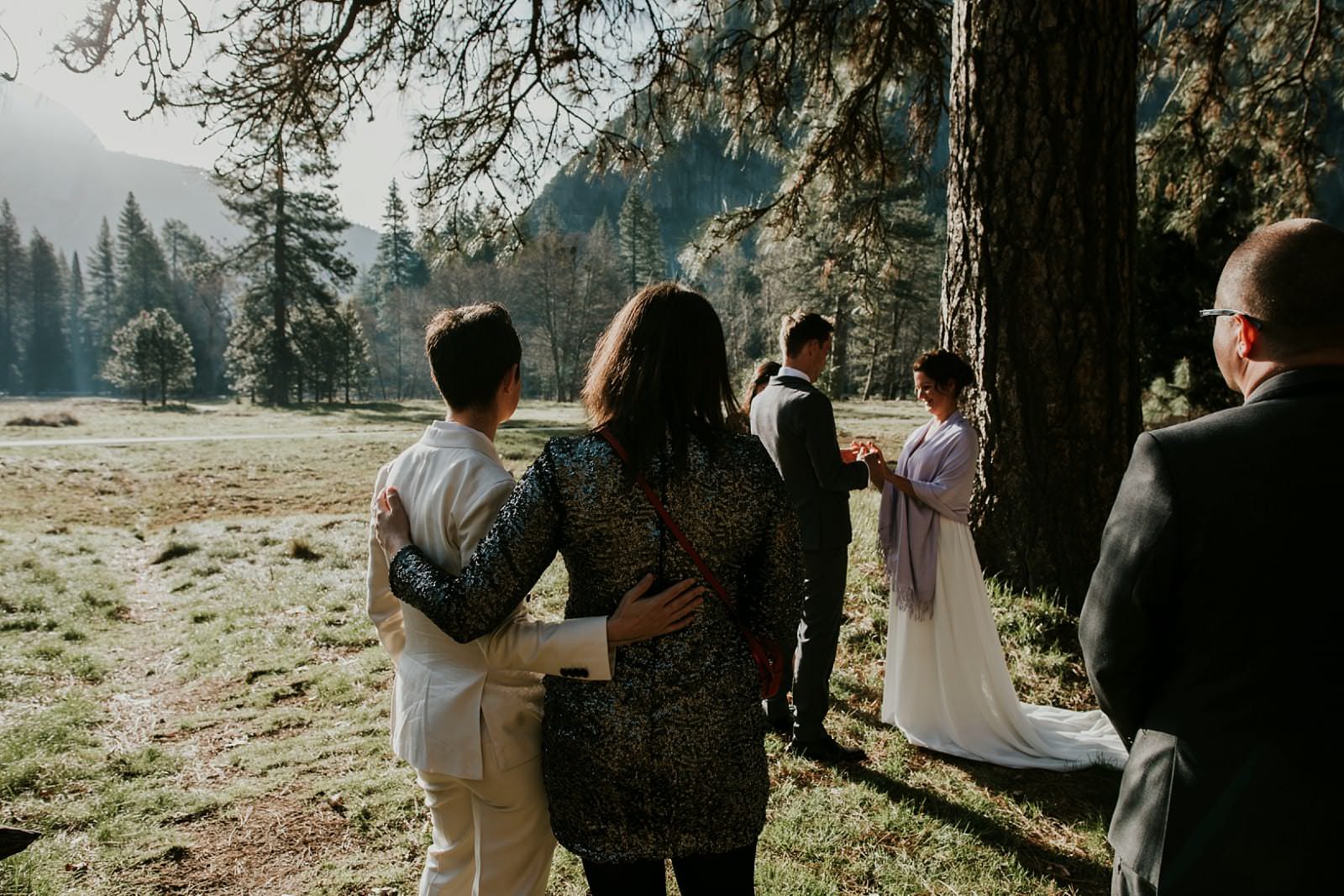 helen mike yosemite park wedding photos00048