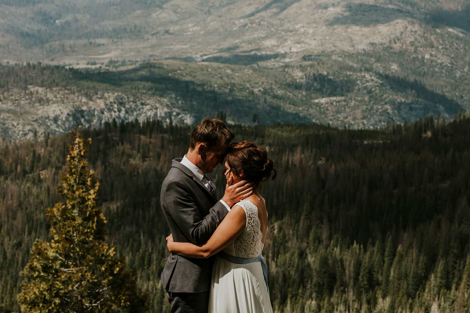 helen mike yosemite park wedding photos00084