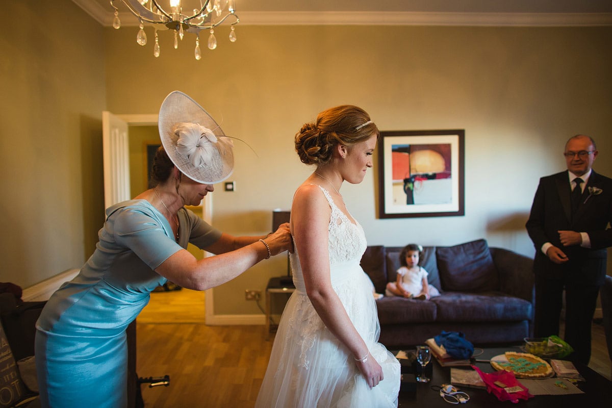 Nick_Skye Caves wedding photography_ (30)