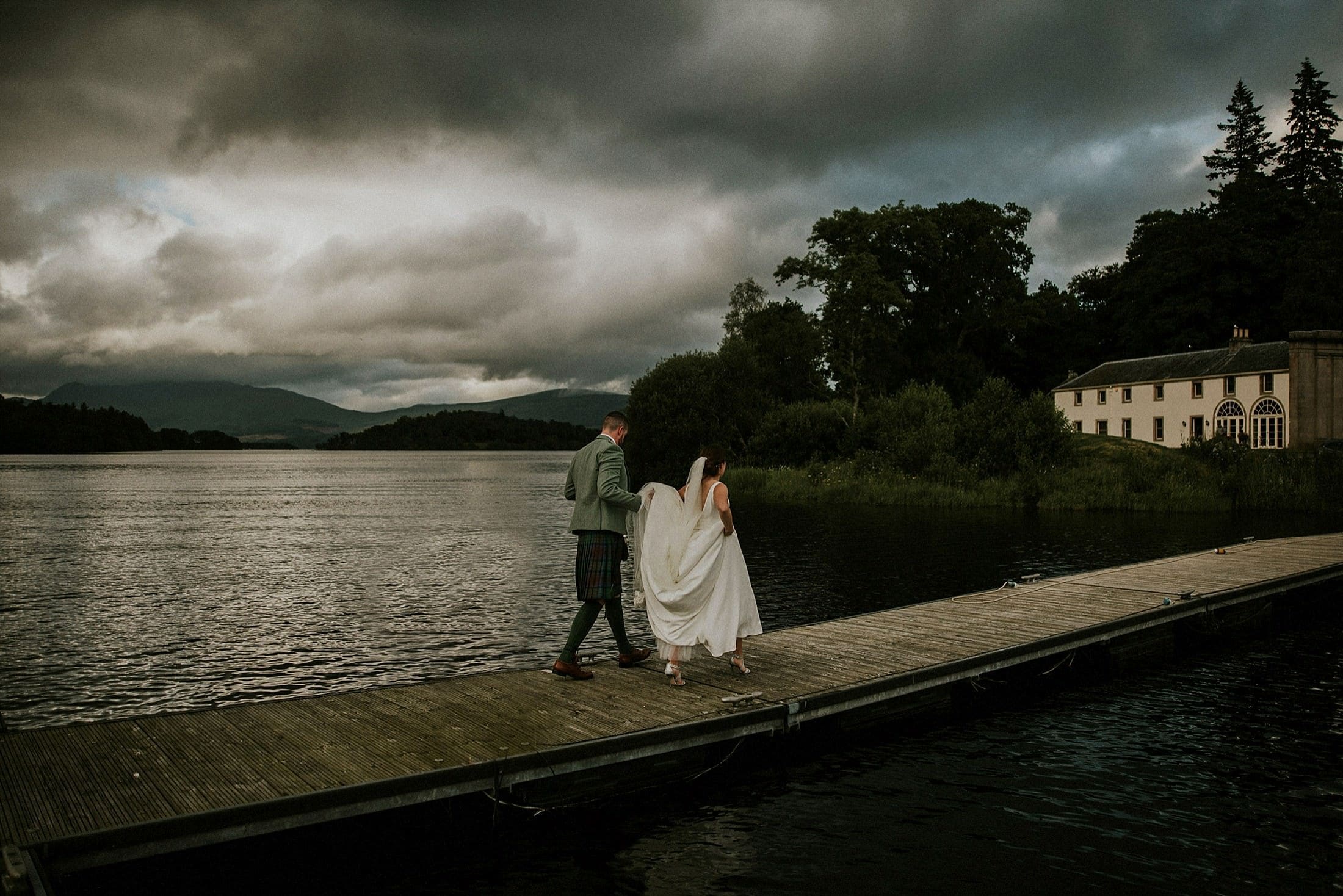 Rossdhu House Wedding At Loch Lomond Golf Club - Glasgow Wedding 